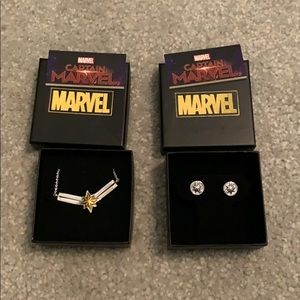 Captain Marvel Jewelry Set